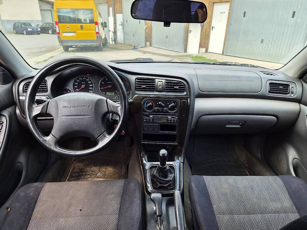 Automobili: Subaru Legacy 2.0l  – Usato da Dorénaz venduto da PureMecanique 4