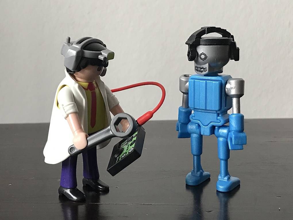 Giocattoli: Playmobil 6844 Scientist and Robot – Usato da Crassier venduto da CocoChill 2