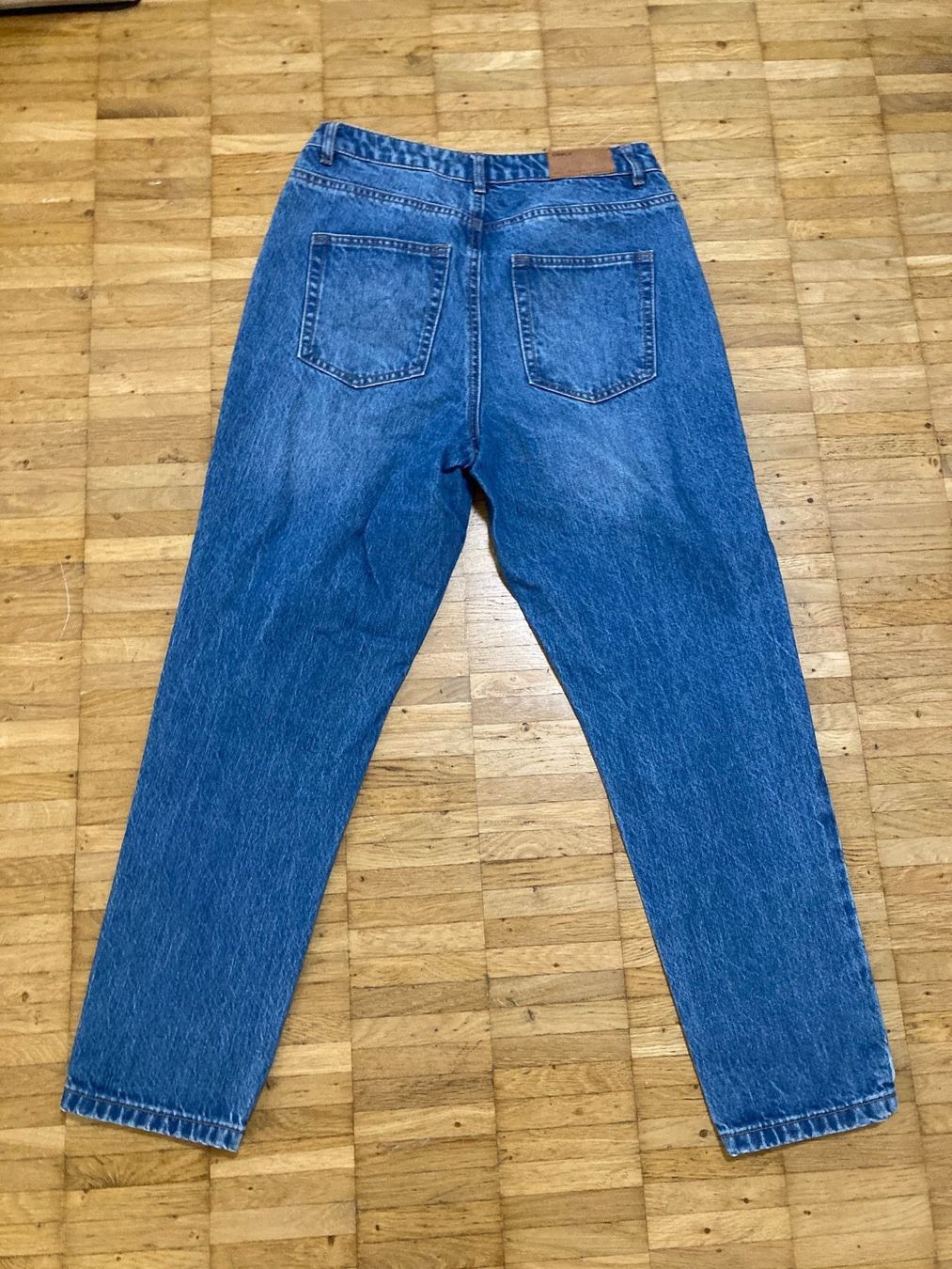 Jeans: Mom Jeans Gr. W28/L32 – Nuovo (secondo la descrizione) da Thun venduto da Vans_98 1