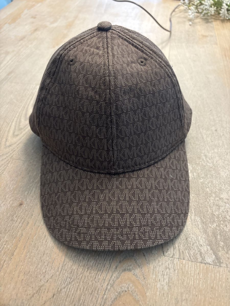 Michael Kors Altro in  Abbigliamento & Accessori: Michael Kors Cap S – Usato da Ipsach venduto da Wn20133