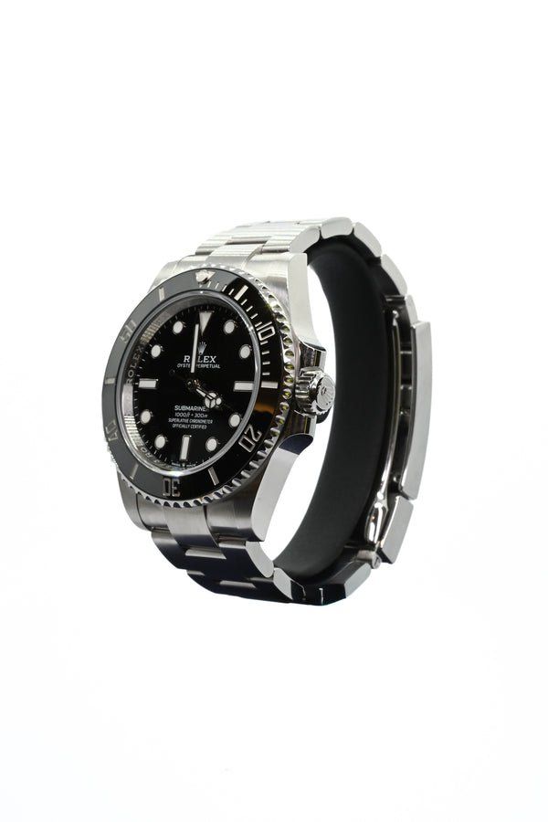 Rolex Uhren: Rolex Submariner No Date Full Set NEW 2026 – Neu und originalverpackt aus Vevey von Maison_1236 1