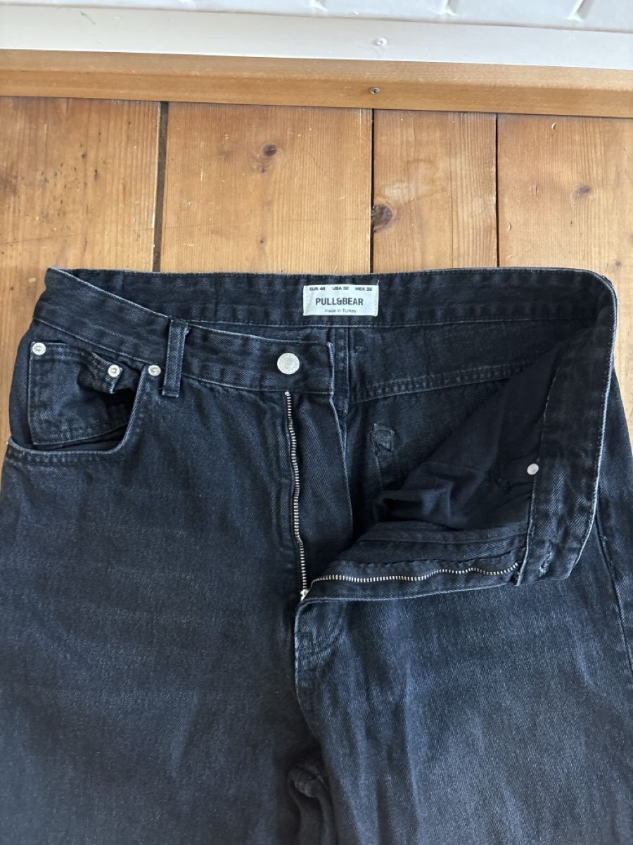 Pull&Bear Jeans: Schwarze Pull&Bear Jeans, Grösse 42 – Usato da Münchwilen TG venduto da BBJO 2