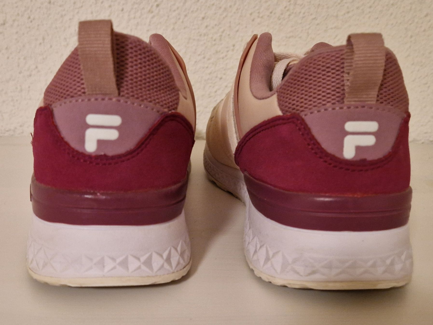 Fila Damenschuhe: Fila Sneaker,  Gr. 38 – Neu (gemäss Beschreibung) aus Menziken von chs_xd76 2