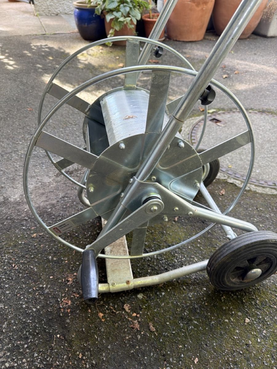 Valises & Sacs: Alba Gartenschlauchwagen – D'occasion à Uster par rollerboatman 1