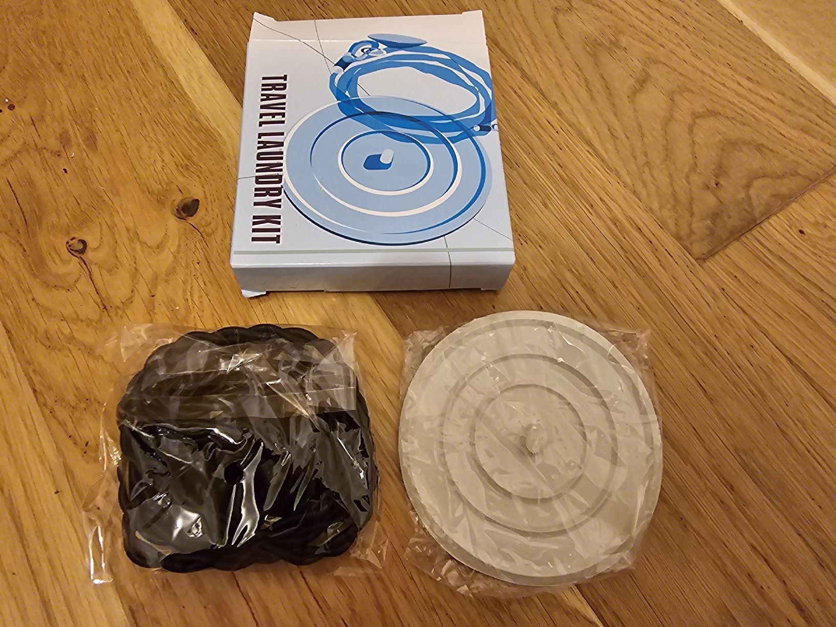 Stenditoi: Reise Wäscheleine - Travel Laundry Kit – Nuovo e nell'imballaggio originale da Au SG venduto da lar_bx9h 1