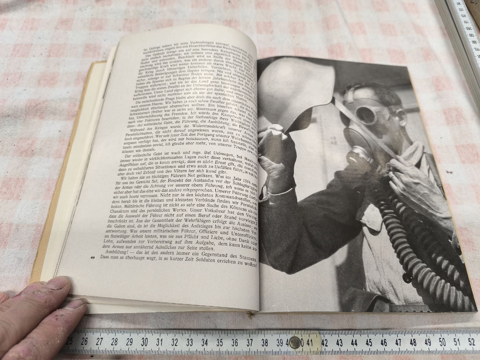 Bücher: Schweitzer Armee..Wehr und Waffen – Gebraucht aus Cama von anto_a 5