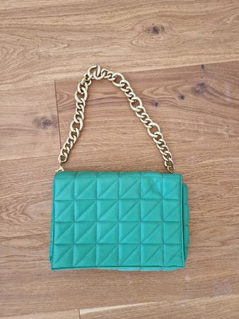 Zara Kunstleder Tasche gesteppt