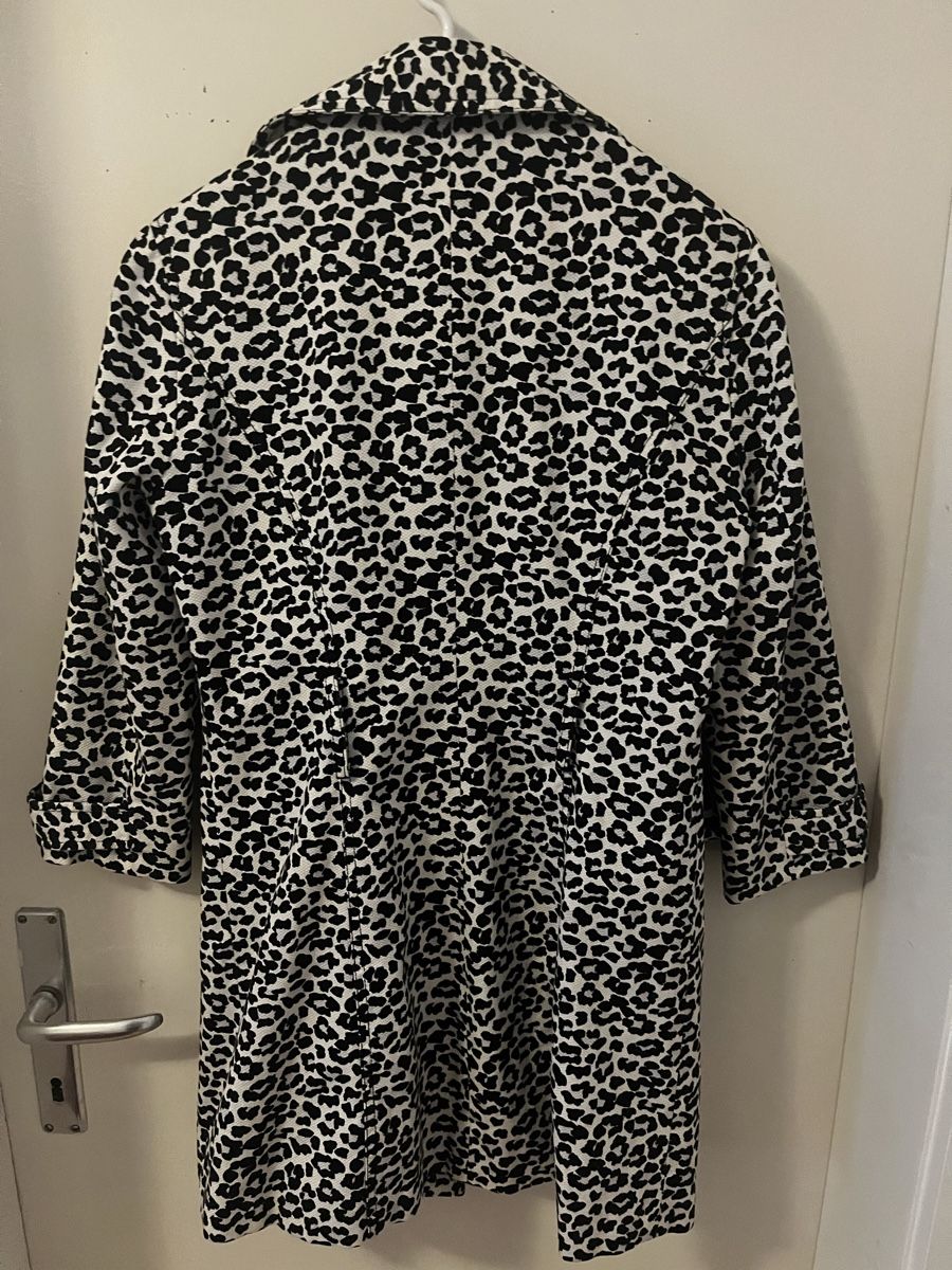 Cappotti: Schicker Forever 21 Leoparden Mantel Grösse S – Usato da Schübelbach venduto da lan_2rdc 2