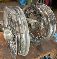 Harley Road King Rundbett Felgen aus Umbau.