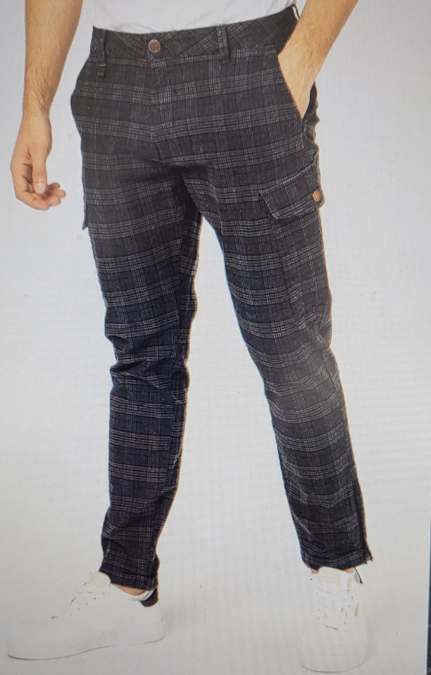 Jeans: SUBLEVEL Karo Cargohose Gr.31 – Nuovo e nell'imballaggio originale da Zürich venduto da El17an 1