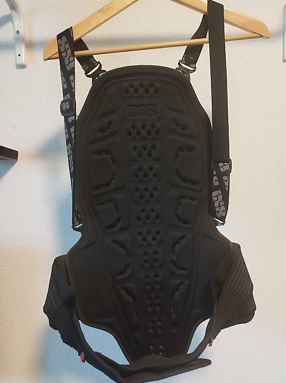 Protezioni & Imbottiture: Dorsale IXS réglable taille L – Usato da Domdidier venduto da Urakstar 1