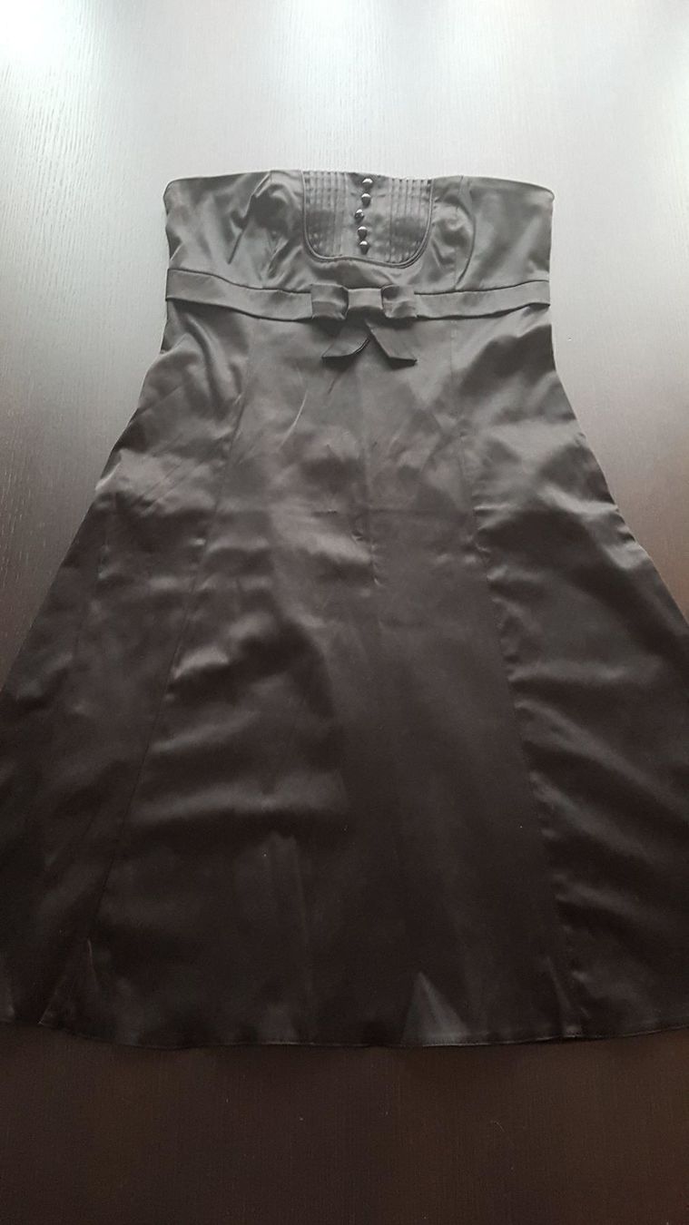 Vestiti: Schönes Cocktailkleid – Nuovo (secondo la descrizione) da Schöfflisdorf venduto da CrRG21