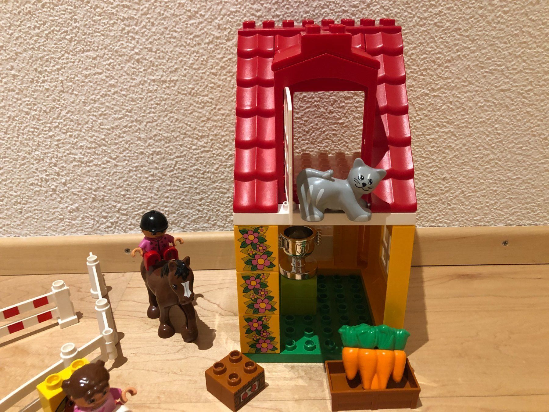 Spielzeuge: Lego Duplo Reitstall 4974 – Gebraucht aus Flawil von savoypremium 2