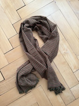 Strick Schal beige-schwarz-rot kariert