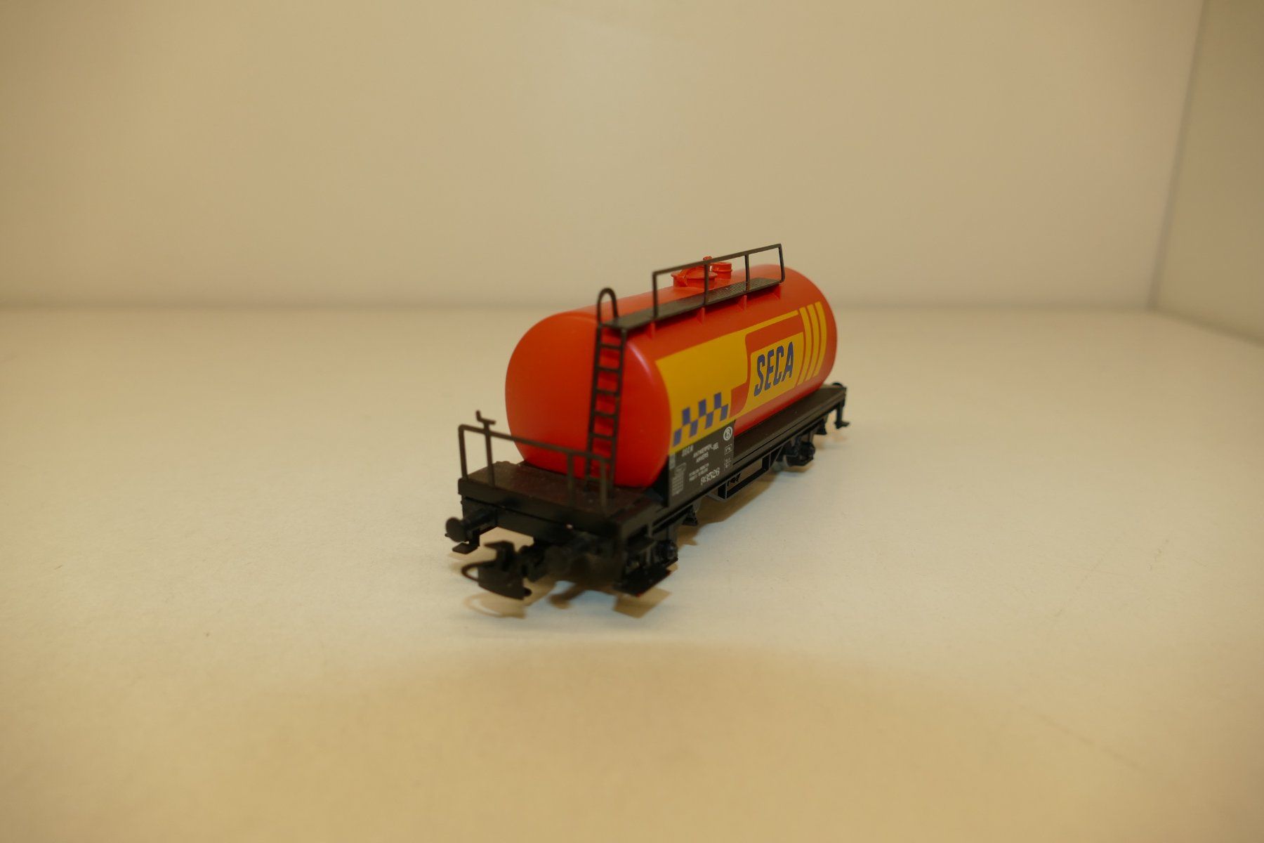Märklin Modellini di ferrovie: Märklin H0: B Kesselwagen SECA – Nuovo (secondo la descrizione) da Niederhasli venduto da rail-duerst 1