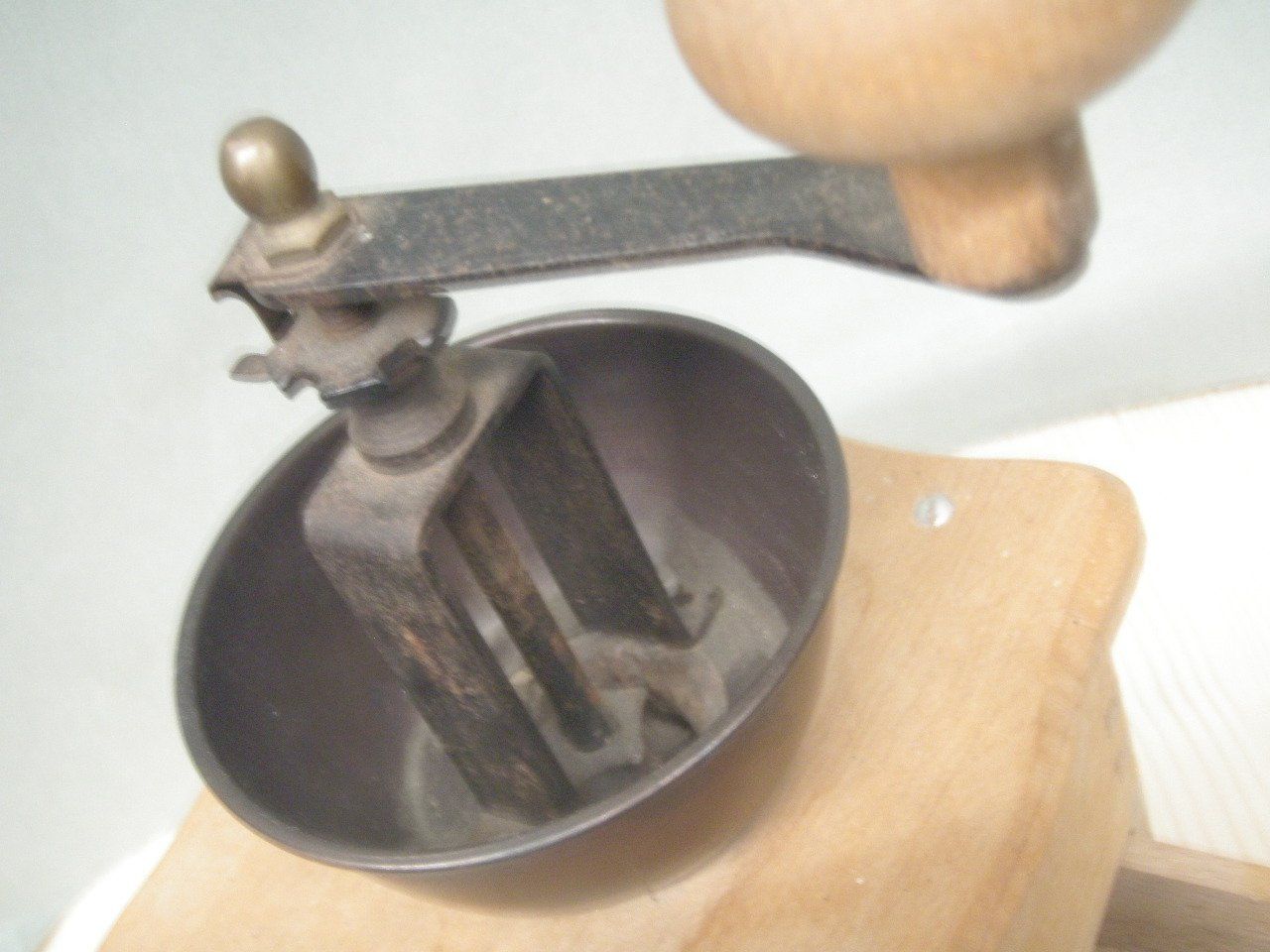 Elettrodomestici da cucina: Kaffemühle aus Holz – Usato da Rohrbach venduto da chri2009 3