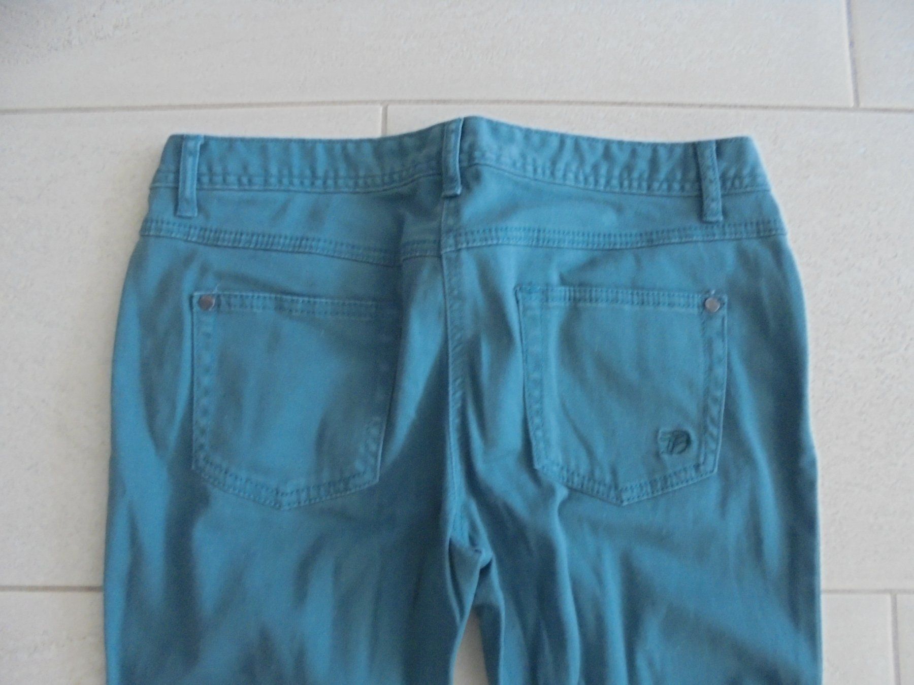 Tom Tailor Pantaloni: TOM TAILOR HOSE GR.27/32 – Usato da Rotkreuz venduto da Samballi 2