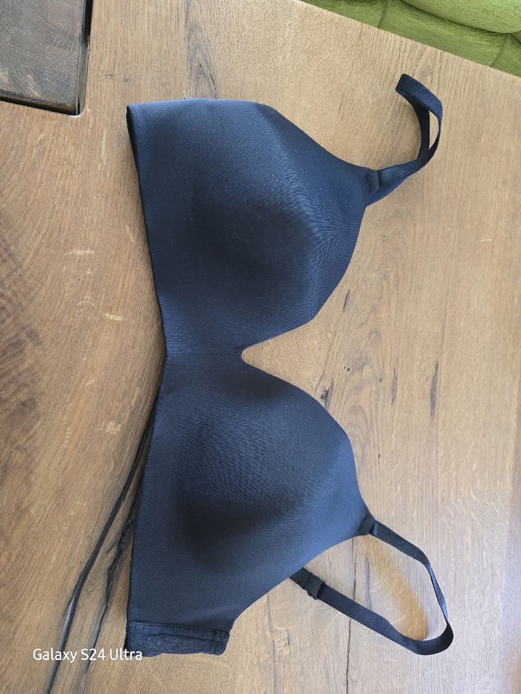 H&M Altra biancheria intima: Schwarzer H&M BH, Grösse 85B - schwarz – Usato da Kloten venduto da Salentina64