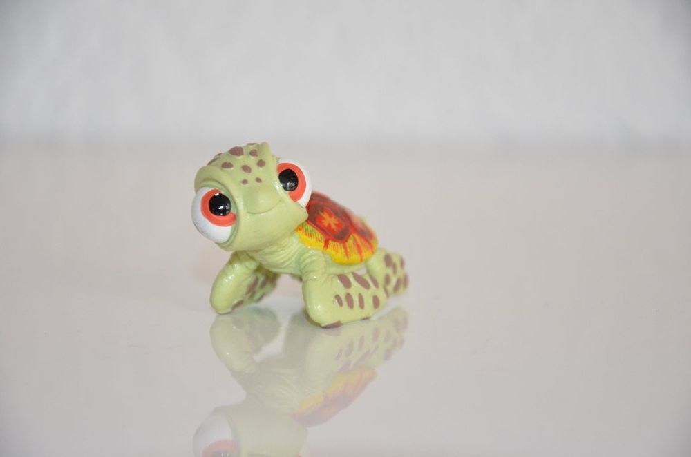 disney-pixar-bully-schildkr-te-von-findet-nemo-kaufen-auf-ricardo