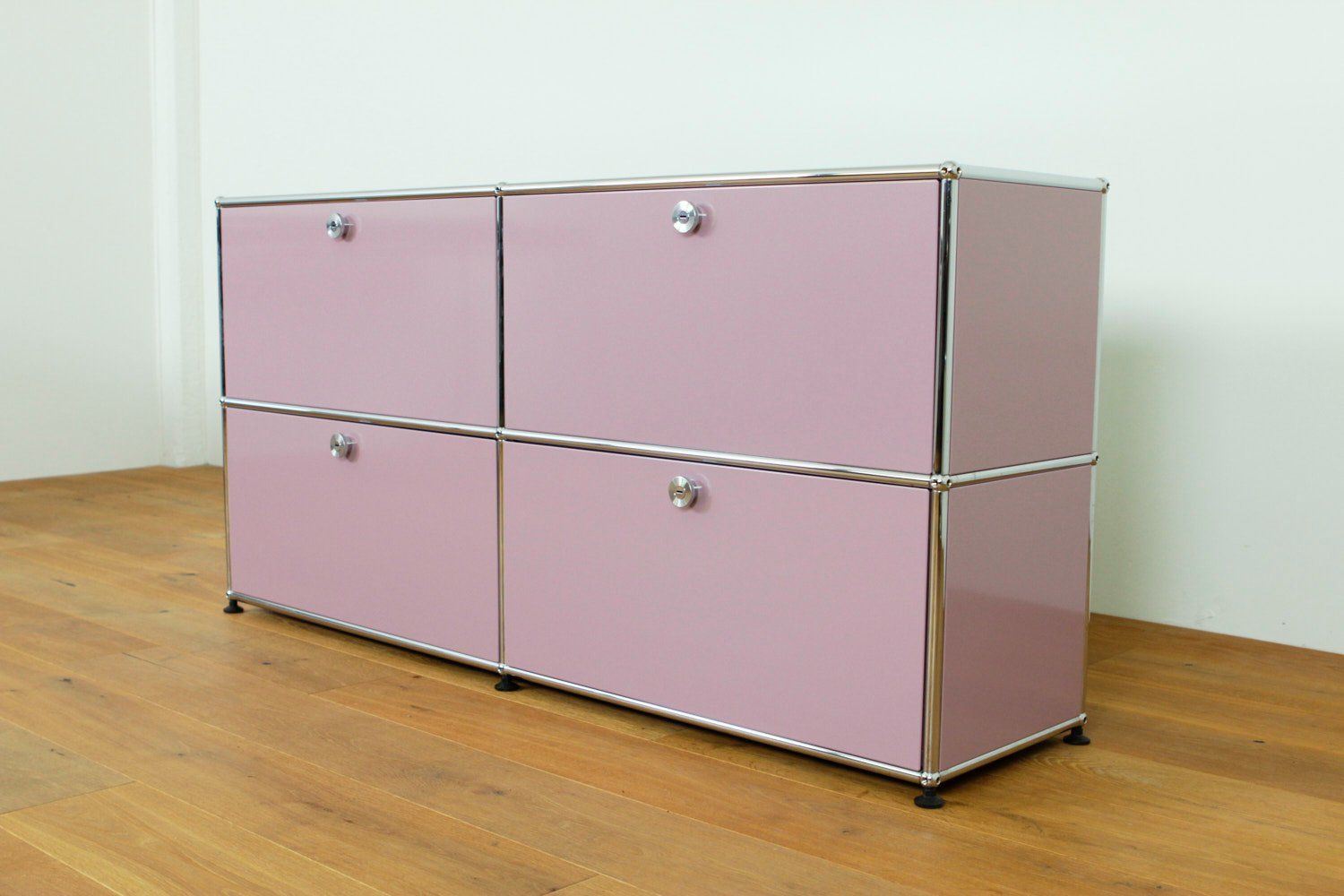 USM Kommoden: USM Haller Sideboard // UPCYCLED // NEUE FARBEN – Neu (gemäss Beschreibung) aus Affoltern am Albis von StudioStandard 1