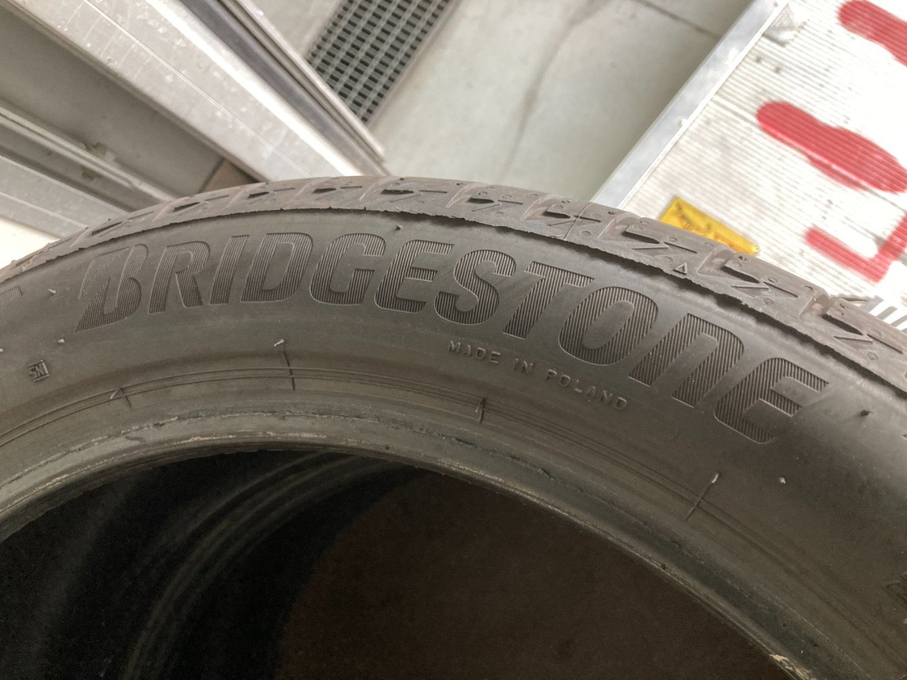 Bridgestone Pneus & Kompletträder: 225/45R17 Sommerpneu Bridgestone – Gebraucht aus Cham von WB2223 4