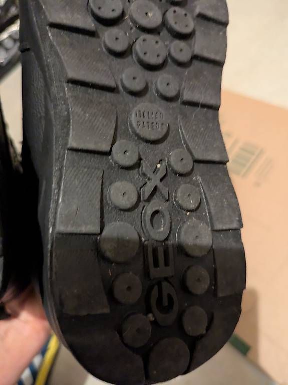 Scarpe per ragazzi: Winterstiefel – Usato da Utzenstorf venduto da dil_7bt7 1