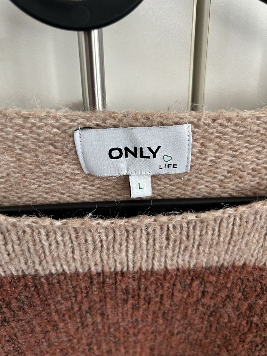 Maglioni & Felpe: Pullover – Usato da Merenschwand venduto da ___niggi___ 1