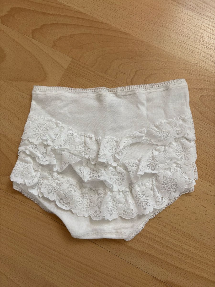 Biancheria intima: Süsses Body + Unterhose mit Spitze, weiss, Gr. 68 – Usato da Meisterschwanden venduto da beauty26. 2