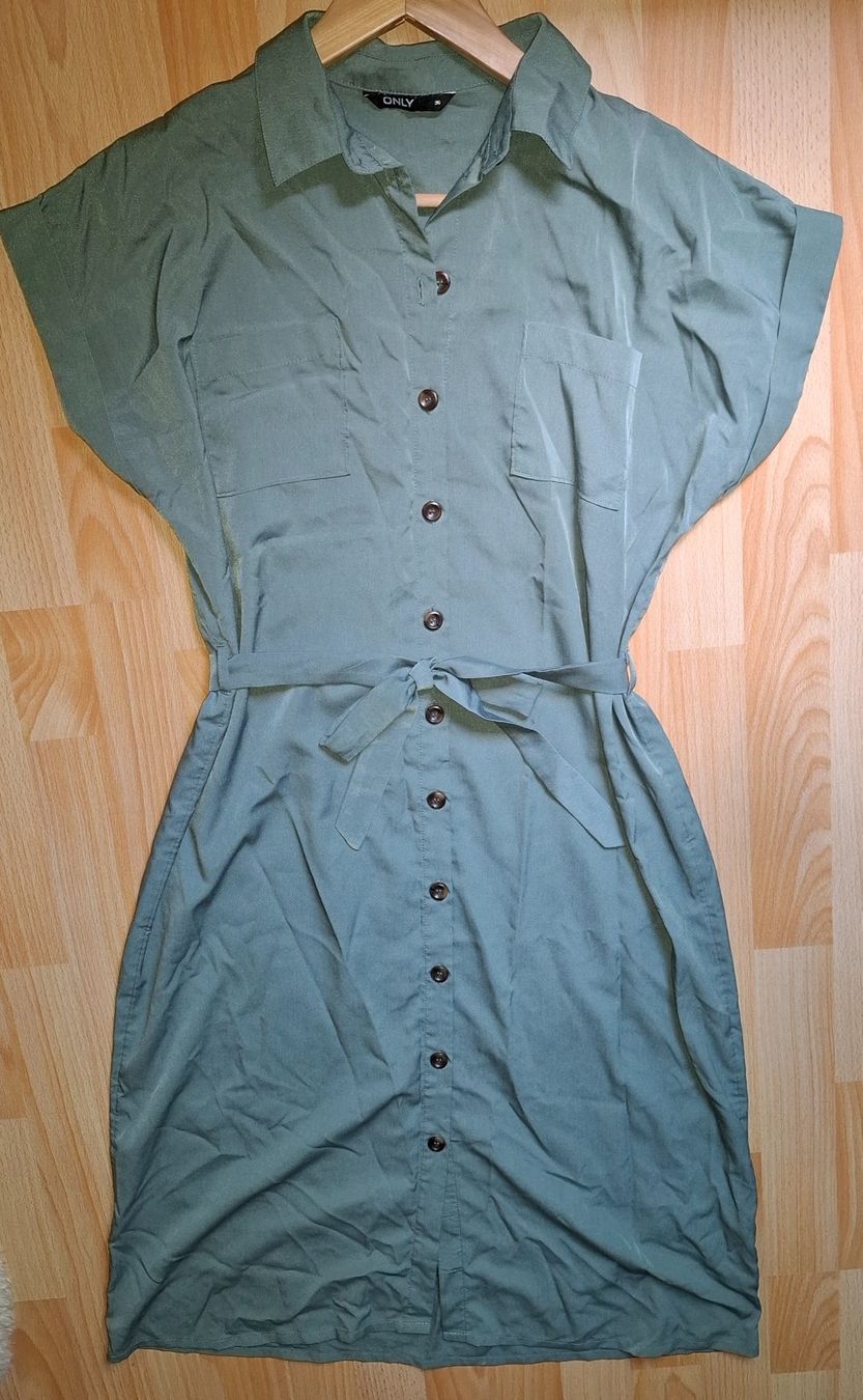 Only Robes: Blusenkleid – D'occasion à st.gallen par mona3