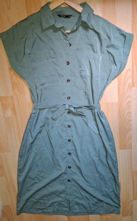 Blusenkleid