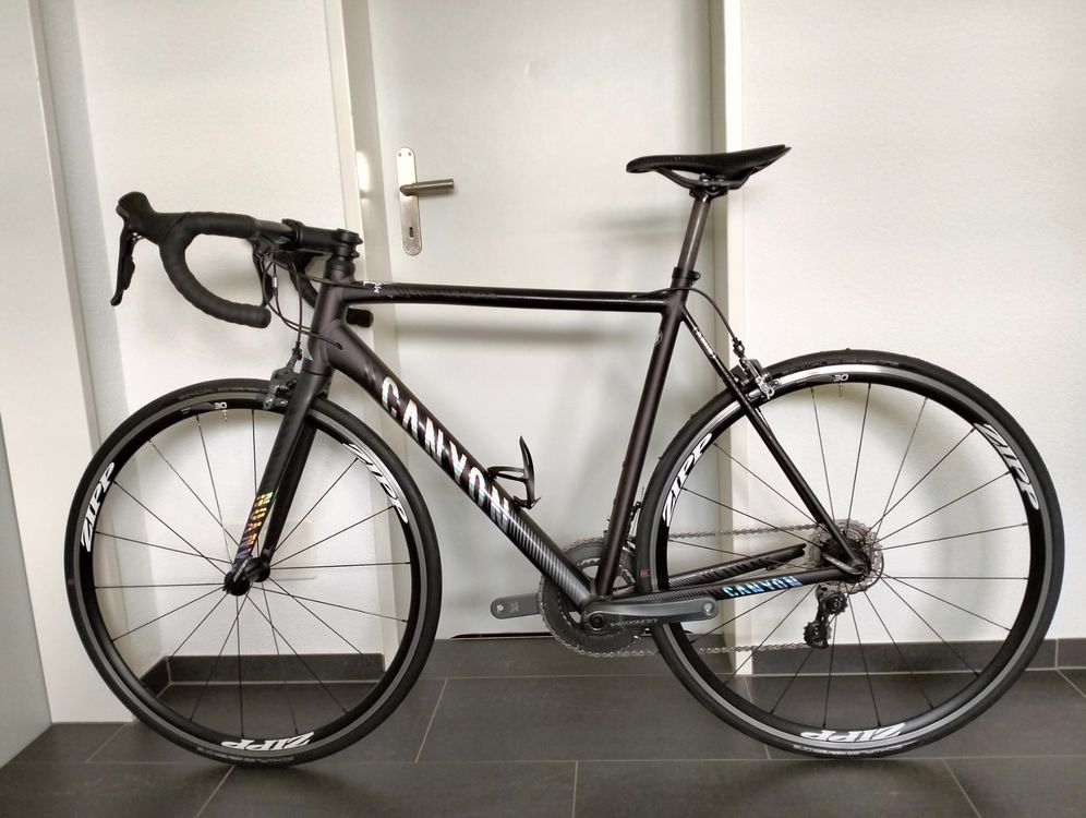 Canyon Vélos: Canyon Ultimate AL SLX (7.6kg) Zipp Laufradsatz – D'occasion à Uster par KarlZH 1