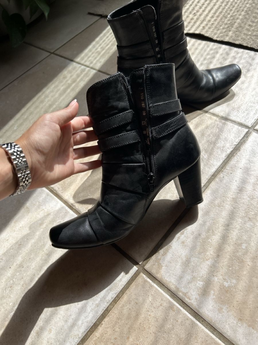 Damenschuhe: Bottines à talon taille 39 – Gebraucht aus Travers von mor_m8qm 2