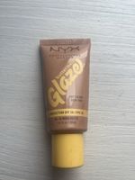 NYX Buttermelt Glaze Soft Glow Skin Tint - Almond Butta