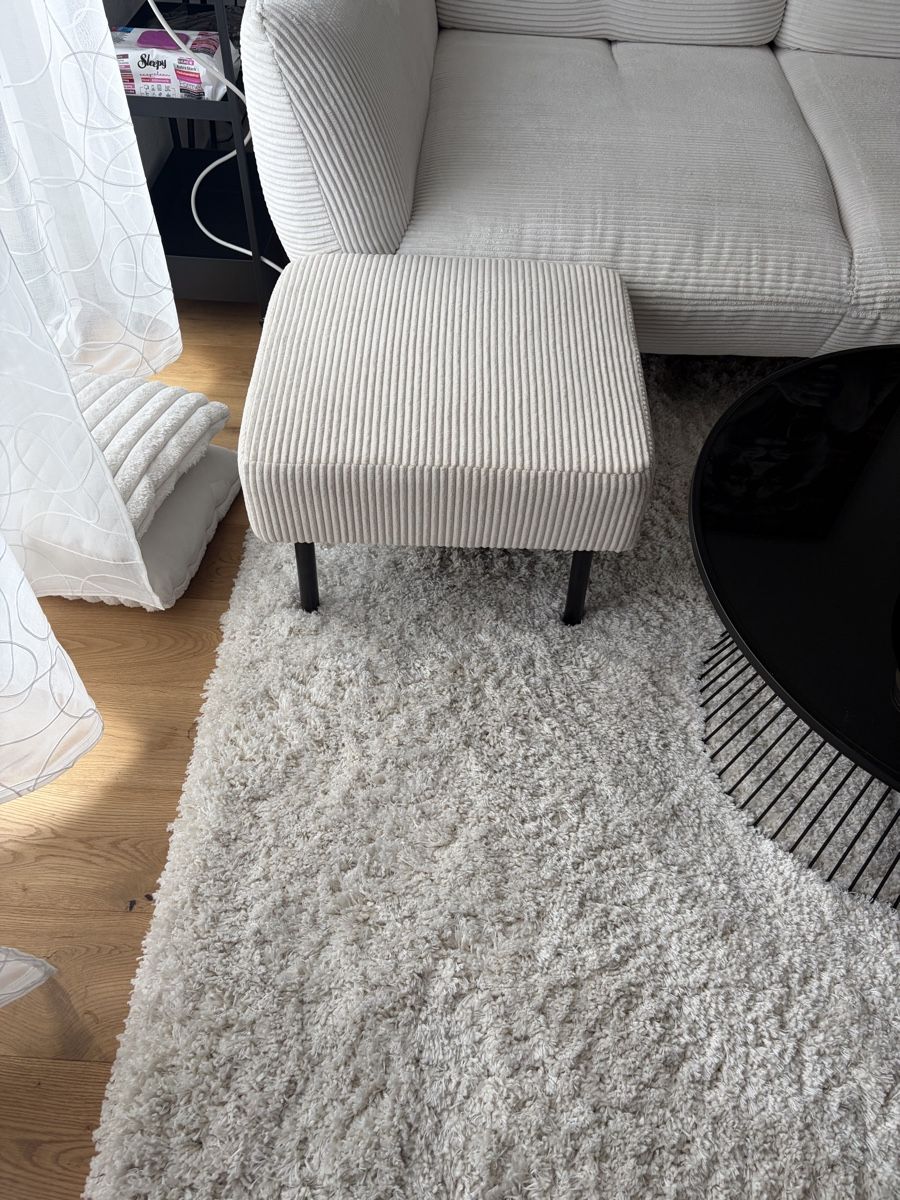 Mömax Sofas: Ecksofa Cord weiss mit Hocker – Neu (gemäss Beschreibung) aus Hindelbank von geometrix 1