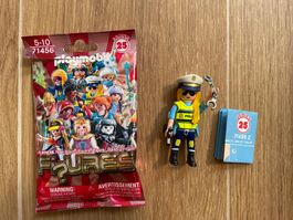 Playmobil Figurine Série 25 Femme Policier 71456