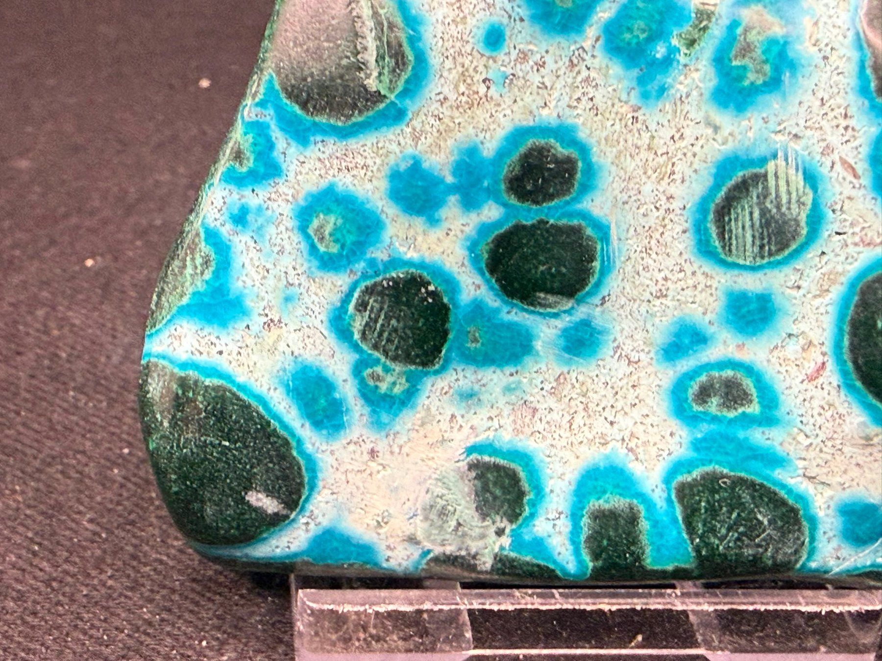 Minéraux & Lithothérapie: Malachit und Chrysocolla poliert – D'occasion à Schinznach Bad par Demerald 2