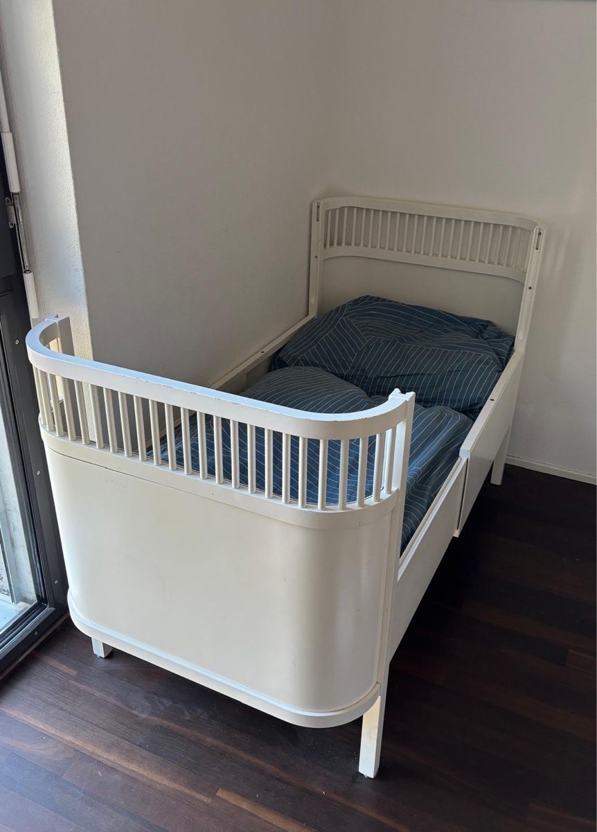 Lits: Babybett mitwachsend – D'occasion à Niederurnen par detail86