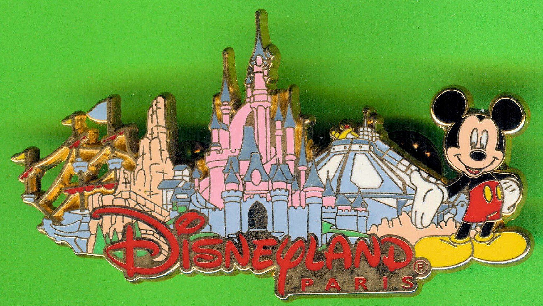 Disney Placchette & Badge: Disney   MICKEY  DISNEYLAND PARIS – Usato da Winterthur venduto da Sammleroase