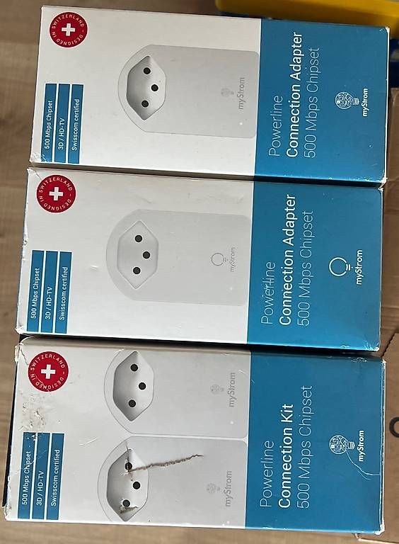 Laufwerke & Adapter: Powerline Connection Kit und Connection Adapter – Gebraucht aus Gunzwil von mku_pv6y 1