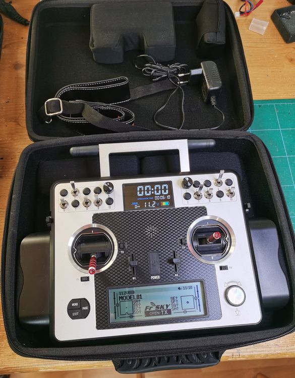 FrSky Taranis X9E (Gebraucht) in Payerne für CHF 129 – mit Lieferung ...