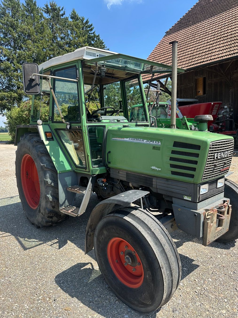 Fendt Tracteurs: Fendt Farmer 304 LS – D'occasion à Treiten par rom_rvf7 4