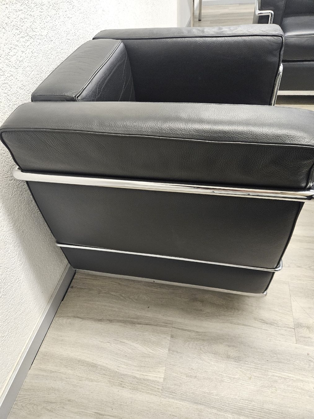Poltrone: Klassischer Ledersessel im Le Corbusier Design - Replika – Usato da Zug venduto da kashtos 3