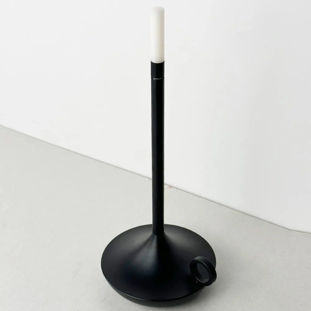 Lampade: Kerzenlampe LED Touch Dimmbar Lampe Nachttischlampe 3 Modi – Nuovo e nell'imballaggio originale da Hundwil venduto da Stallone6 3