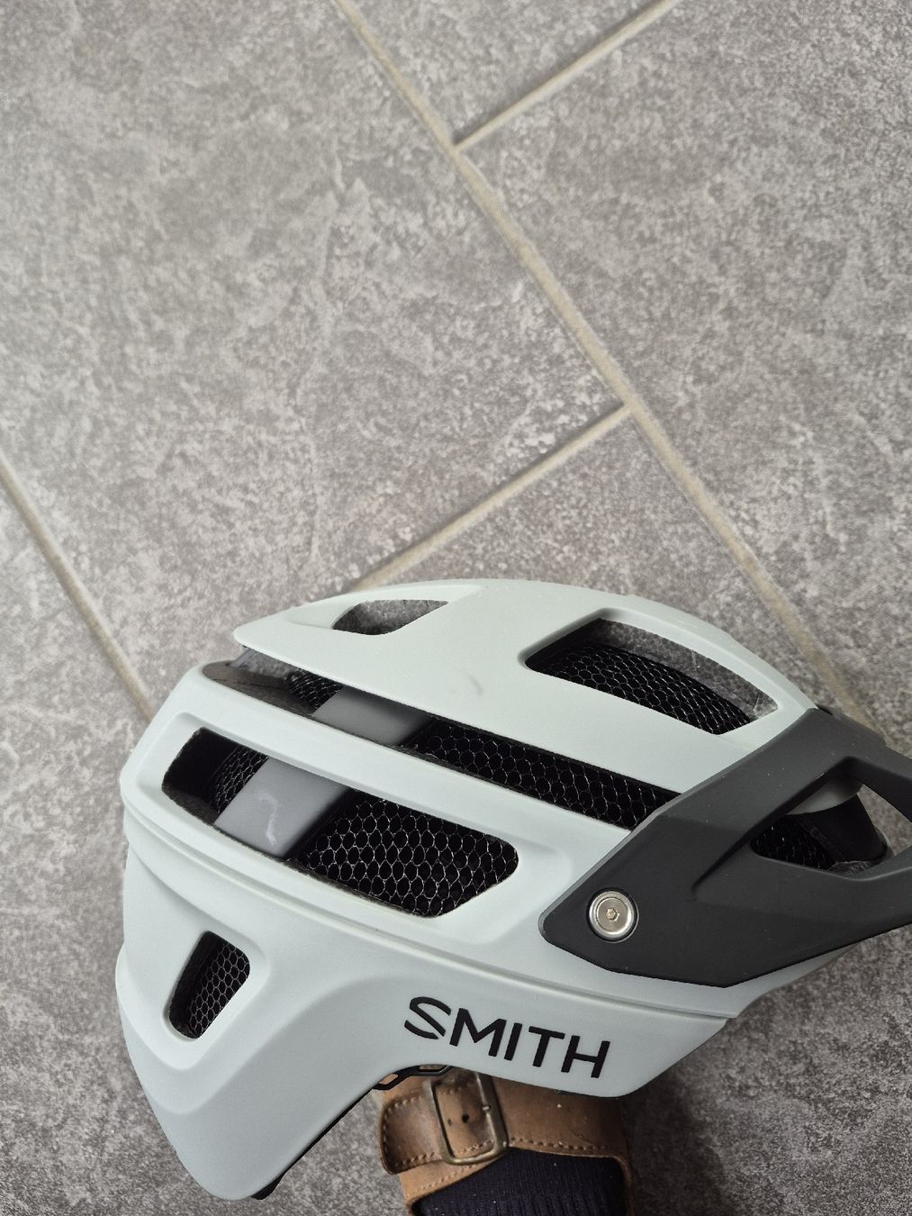 Caschi: Fahrradhelm Smith Forefront Mips und Kryptonite Schloss – Usato da rothrist venduto da Hr2 1
