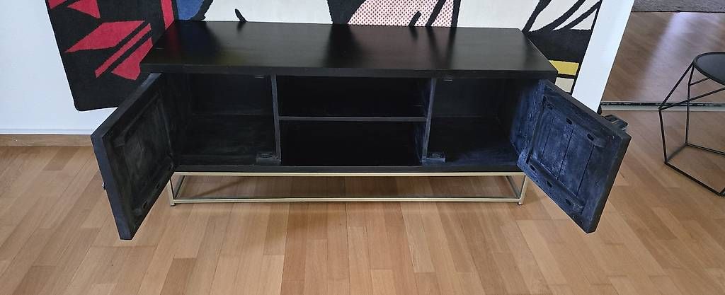 TV Möbel: Tv Möbel aus Mangoholz – Gebraucht aus Zollikerberg von Thrisha 2