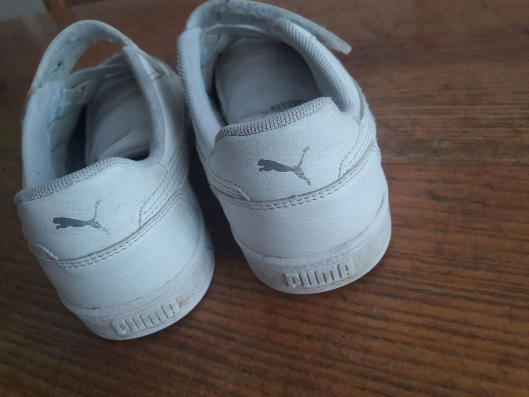 Puma Chaussures filles: Schuhe PUMA - 35 - Weiss – D'occasion à Luzern par miocarobabbonetoscan 2