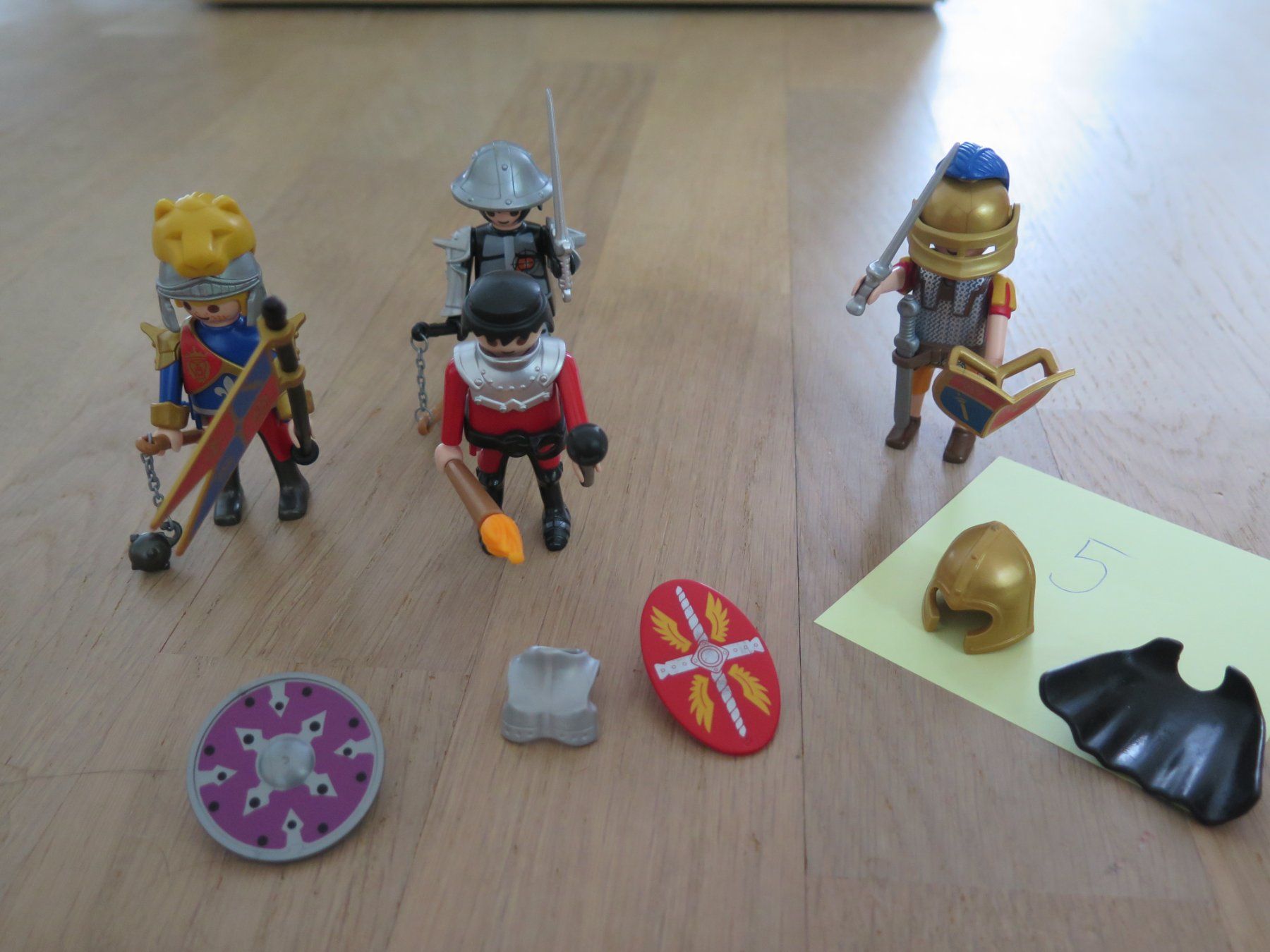 Statuette: Playmobil-Ritterfiguren – Usato da Rafz venduto da JJPuu2