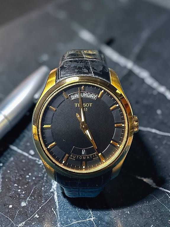 Montres: TISSOT COUTURIER - Automatik  – D'occasion à Basel par mkz_859r