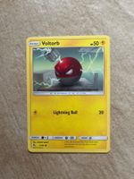 Carte Pokemon Voltorb - Hidden Fates - IT