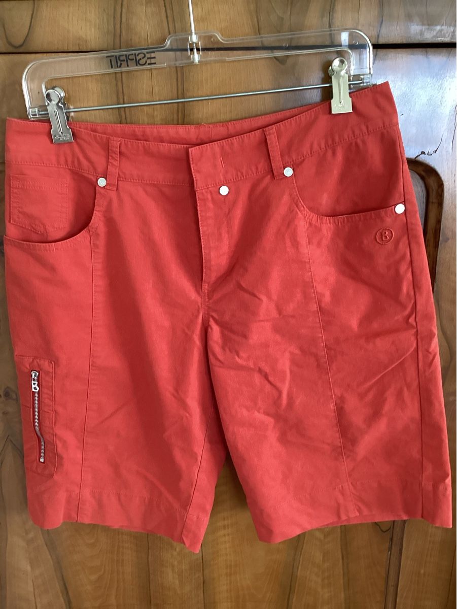 Bogner Pantalons: Bogner, Damenbermuda, Gr. M – D'occasion à Salenstein par Esprit57